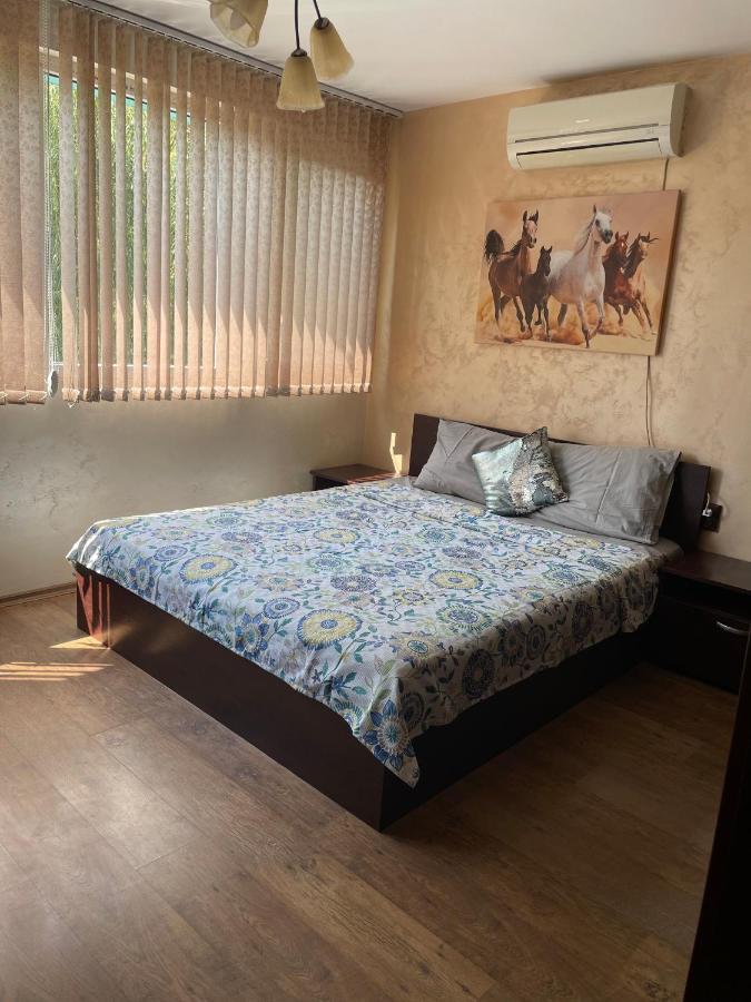 Apartament Lotos Apartament Burgas Zewnętrze zdjęcie